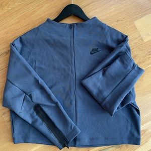 Nike Sports Crewneck Sweater